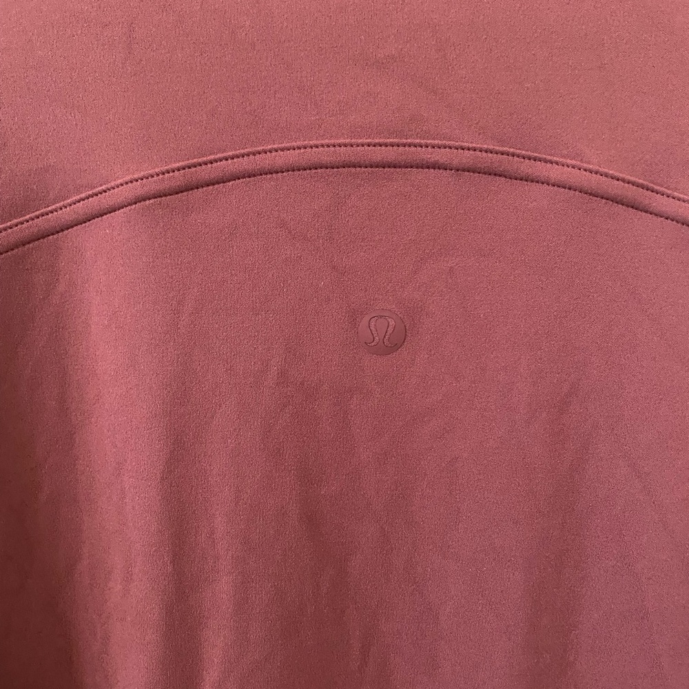 Lululemon Nulu Relaxed-Fit Yoga Long Sleeve Shirt
Smoky Red Scoop Neck Burgundy - Picture 2 of 7
